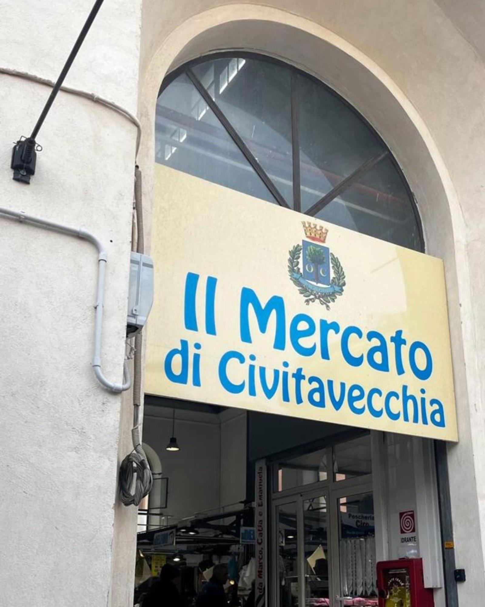 Old Town Nest In Civitavecchia Buitenkant foto